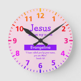 JESUS KENNT MEINEN NAMEN Hübsch Pink Personalisier Runde Wanduhr