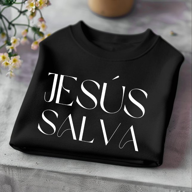 Jesús Salva Christlicher spanischer T - Shirt (Von Creator hochgeladen)