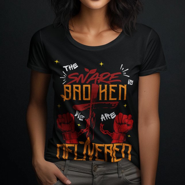 Jesus Set Me Free Christian Spiritual Believe Wome T-Shirt (Von Creator hochgeladen)