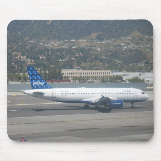 Jet-Blau auf RWY 8 an KBUR Mousepad
