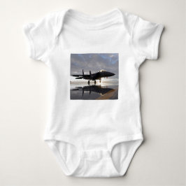 Jet kämpft über Meer Baby Strampler