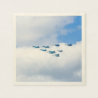 Jets in der Formation Serviette