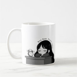 Jetzt ein Nickerchen machen, später in Panik gerat Kaffeetasse