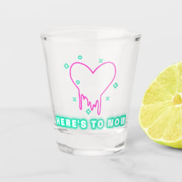 Jetzt ist es schnapsglas