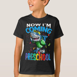 Jetzt komme ich zurück zur Schule für Haie im Vors T-Shirt