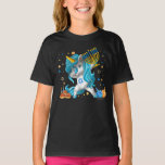 Jewnicorn Funny Hanukkah Unicorn T-Shirt<br><div class="desc">Phantastisches jüdisches jüdisches T-Shirt für diejenigen,  die Liebe haben,  Yiddisch oder Hebräisch zu sprechen Jubiläum Jubiläum Erntedank essen Latte mit ihrer Familie</div>