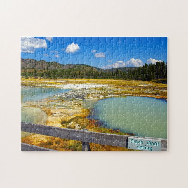 Jigsaws Black Opal Springs Yellowstone. Puzzle (Horizontal)