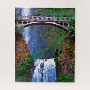 Jigsaws Multnomah Falls Columbia River. Puzzle