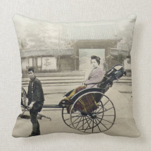 "Jinrikisha" vor einem Tempel, c.1880 (Hand Co Kissen