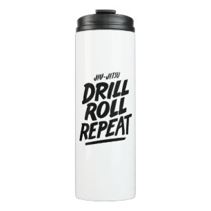 Jiu-jitsu trägt Flasche zur Schau