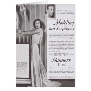 JOAN CRAWFORD, das ADRIEN Seidekleid trägt