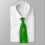 jobiden santa kamala harris christmas krawatte<br><div class="desc">"biden santa kamala harris christmas",  "joe biden santa claus",  "joe biden",  "white house",  "President joe biden",  "kamala harris" ,  "hässliche Weihnachten",  "hässliche Weihnachten",  "lustige Weihnachten",  "vice President kamala harris"</div>