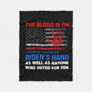 Joe Biden hat Blut in den Händen. Fleecedecke