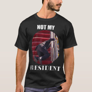 Joe Biden stürzt die Treppe ab, nicht mein Präside T-Shirt