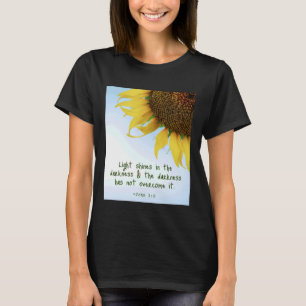 Johannes 1 15 Licht scheint in der Dunkelheit Zita T-Shirt