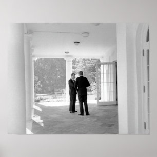 John und Robert Kennedy Outside White House Poster