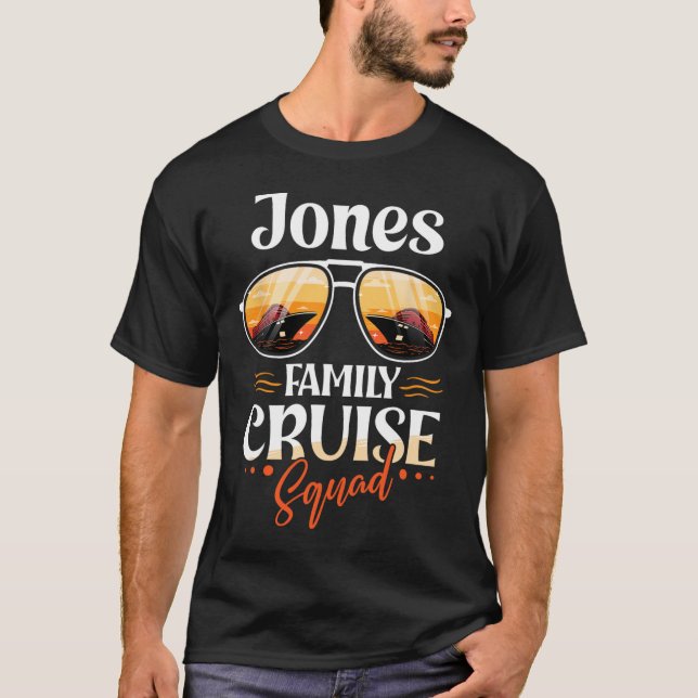 Jones Family Cruise Squad Personalisiert Jones Vac T-Shirt (Vorderseite)