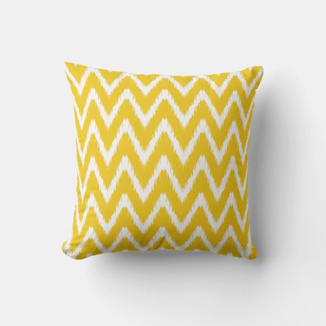Jonquil Asian Moods Ikat Chevrons Kissen (Vorderseite)