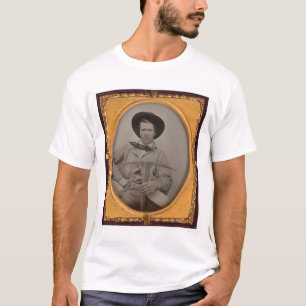 Joseph-Scharfes, mit einer Hacke, einer Wanne und T-Shirt