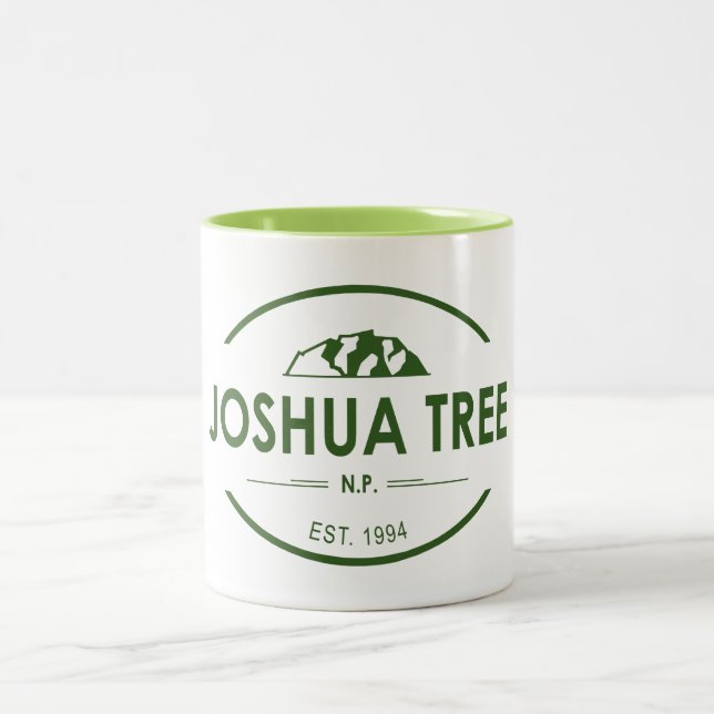 Joshua Tree Nationalpark Zweifarbige Tasse (Mittel)