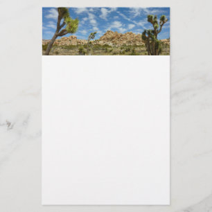 Josua-Bäume und blauer Himmel - Wüstenlandschaft Briefpapier