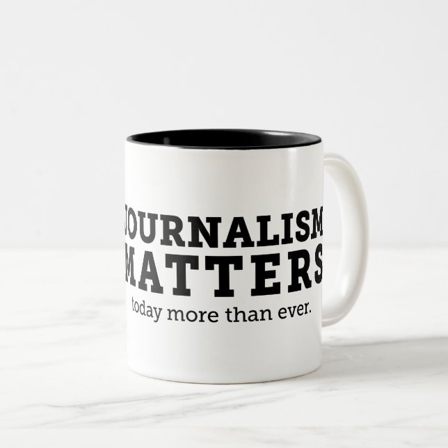 Journalismus ist heute Tasse von Bedeutung (VorderseiteRechts)