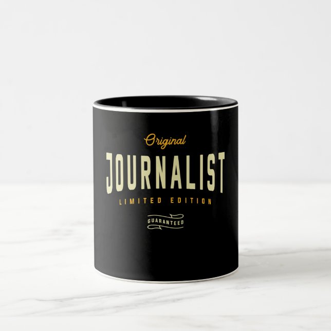 Journalistin Funny Job Title Profession Zweifarbige Tasse (Mittel)