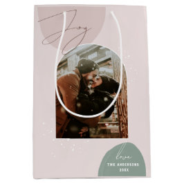 Joy Christmas | Moderne Foto Holiday Packaging Mittlere Geschenktüte