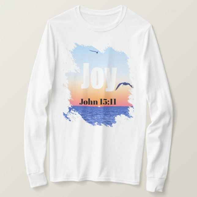 Joy Scripture Glowing Sunset Over Water T-Shirt (Design vorne)
