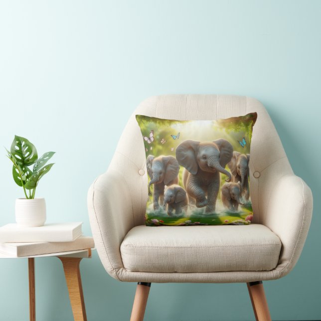 Joyful Baby Elephant Kissen (Stuhl )