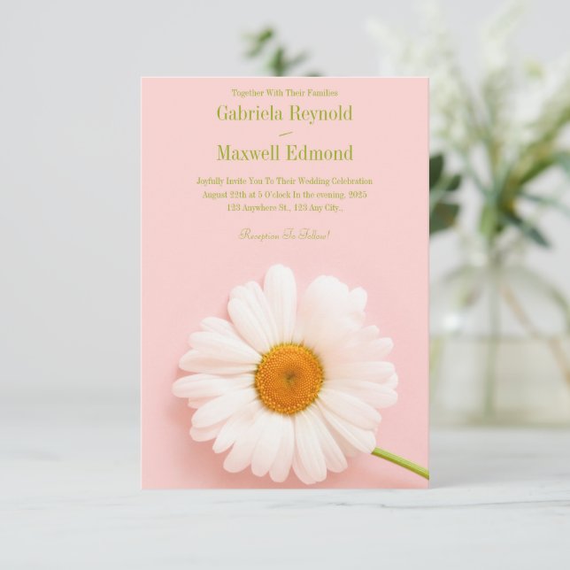 Joyful Elegant Nature White Daisy Wedding Einladung (Stehend Vorderseite)