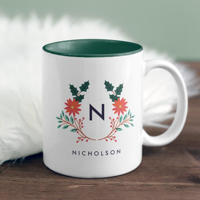 Joyful Foliage Holiday Monogram Zweifarbige Tasse (Von Creator hochgeladen)