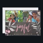 Joyful Mistletoe 2 Foto Collage Chalkboard Feiertagskarte<br><div class="desc">Dunkelgraue Holzkalkpappe,  hellgraue und rot-grüne Blattmatte und eine "fröhliche" Handschrift,  die schicke Kalligraphie,  die eine moderne rustikale,  inspirierte Weihnachtskronenkarte macht.             Persönlich mit zwei landschaftsorientierten Fotos und Ihrer Unterschrift!</div>