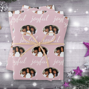 Joyful Pastell Pink Script Weihnachtsfeiertag Foto Geschenkpapier Set