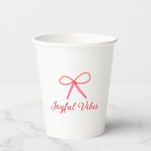Joyful vibes Weihnachten RED BOW Ferien Familienna Pappbecher (Vorderseite)