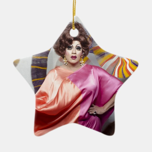 Juanita MEHR! Keramik Ornament (Vorne)