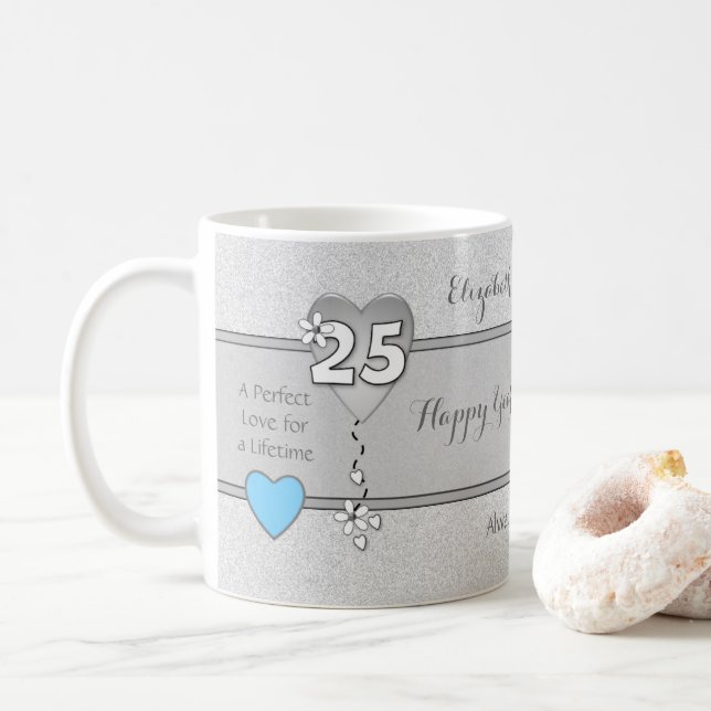 Jubiläumsgeschenk 25 Jahre mit Herz und Namen Kaffeetasse (Mit Donut)