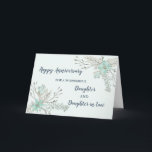 Jubiläumsjahr: Floral Daughter & Tochter Karte<br><div class="desc">Happy Hochzeitstag Karte für Tochter und Tochter im Gesetz mit hübschen hellblauen Blumen,  und herzliche Vers.</div>