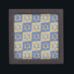 Judaika Star von David Metal Kiste<br><div class="desc">Sie sehen die Lee Hiller Design Collection. Bekleidung,  Geschenke & Sammlerstücke Lee Hiller Fotografie oder Digital Art Collection. Sie können ihre Naturfotografie unter http://HikeOurPlanet.com/ ansehen und ihrem Wanderblog im Hot Springs Nationalpark folgen.</div>