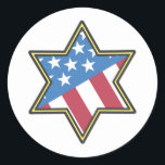 Jüdische amerikanische Geschenke für die Hanukkah Runder Aufkleber<br><div class="desc">Geben Sie diese jüdischen amerikanischen Geschenke,  wie Hanukkah präsentiert sich zu Familie und Freunden das ganze Jahr zu tragen patriotischen jüdischen Stolz zeigen. Was für ein einzigartiges amerikanisches Flaggensymbol in einem Stern von David!</div>