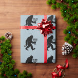 Jüdischer Bigfoot Hanukkah Chanukah Spaß Unglaubli Geschenkpapier<br><div class="desc">Jüdischer Bigfoot Hanukkah Chanukah Spaß Unglaublich witzig Menorah Dreidel</div>