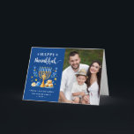 Jüdisches Festtagsfest Happy Hanukkah Foto Feiertagskarte<br><div class="desc">Senden Sie Ihre Wünsche mit dieser Foto-Ferienkarte,  die ein Hanukkah-Script und Watercolor-jüdische Feiertage-Symbole enthält,  um Ihre Begrüßungsbotschaft zu markieren.</div>