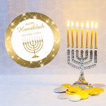 Jüdisches Happy Hanukkah aus Gold und Weiß Menorah Runder Aufkleber<br><div class="desc">Jüdisches Happy Hanukkah Stickers aus Gold und Weiß Menorah</div>