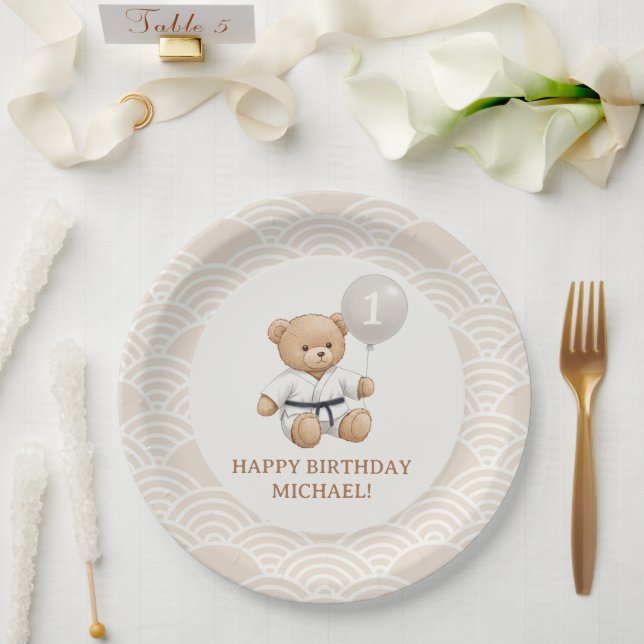 Judo Bear Turns One" – 1st Birthday 【Black-belt】 Pappteller (Hochzeit)