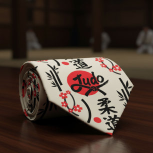 Judo-Muster - Schwarzer Gürtel, Kanji und Sonne Krawatte