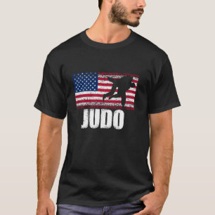 Judo Sports Retro American Flag USA Martia T-Shirt