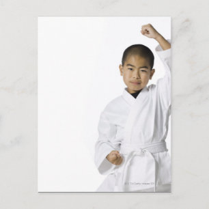 Jugendliche, die Kampfkunst praktizieren 3 Postkarte