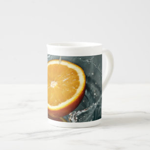 Juicy-positive Orange für Vitamin-Stimmung Prozellantasse