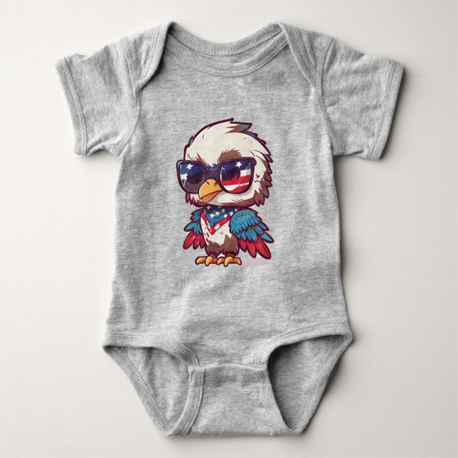 Juli Eagle Baby Strampler (Vorderseite)