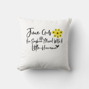Juli Mädchen sind mit etwas Sonnenschein gemischt Kissen